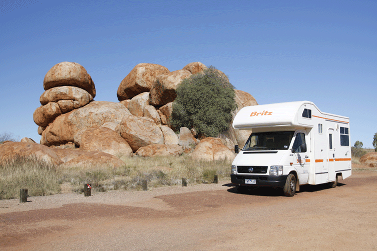 Devils MArbles roadside stop