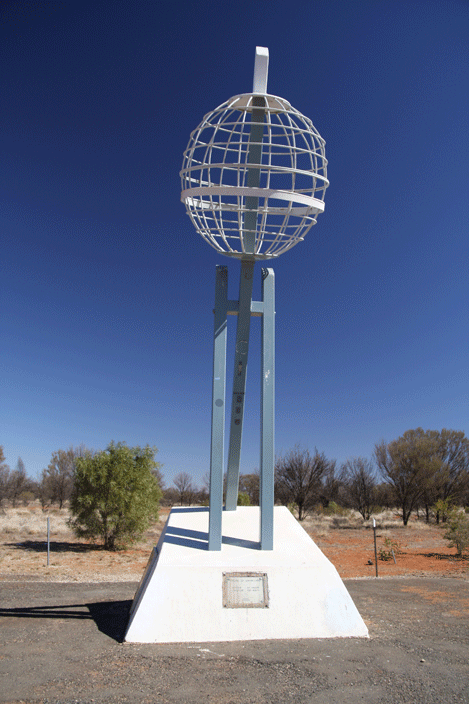 <strong>Tropic Of Capricorn Marker </strong>